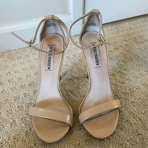 Steve Madden nude heels